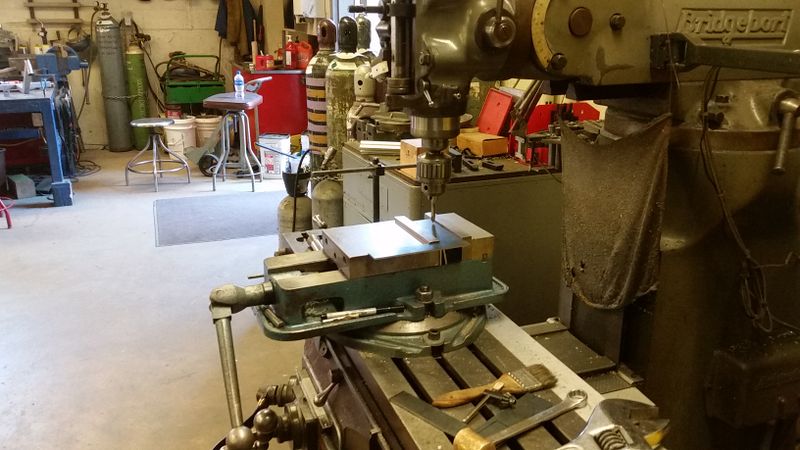File:Millling foot plate setup.jpg